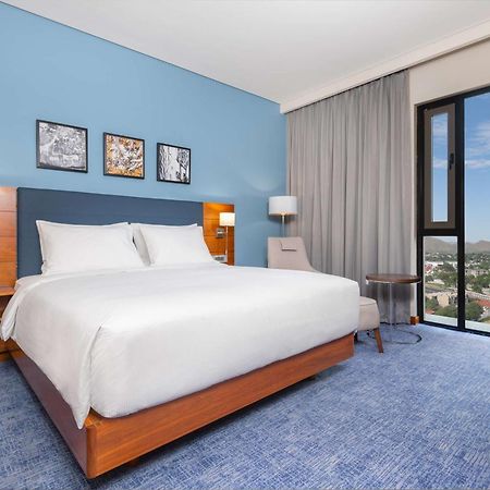 Hilton Garden Inn Windhoek Bagian luar foto