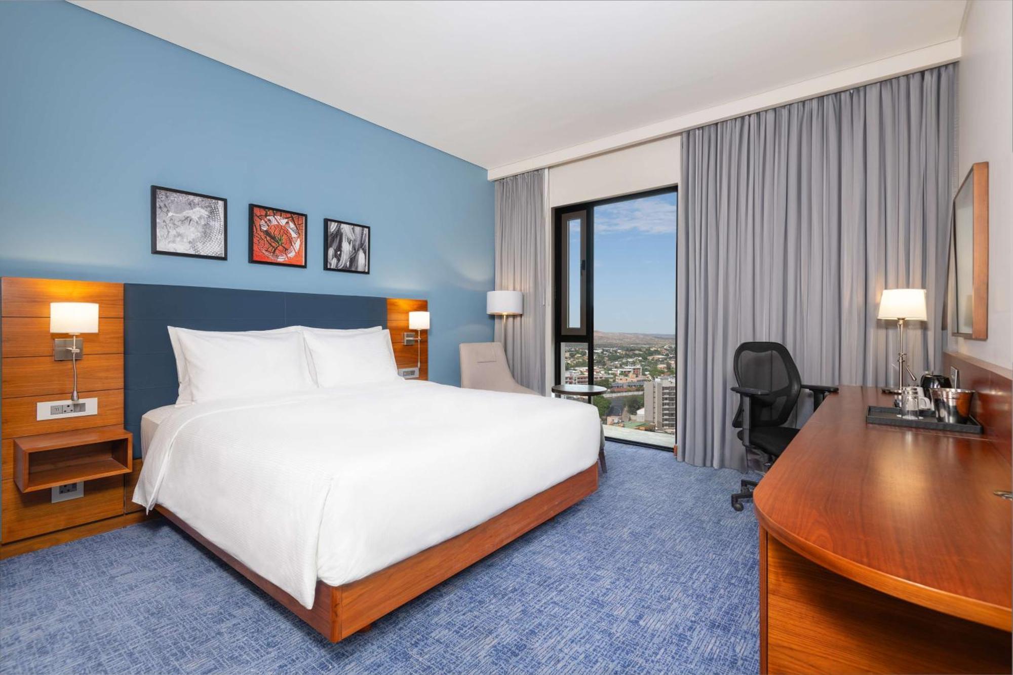 Hilton Garden Inn Windhoek Bagian luar foto