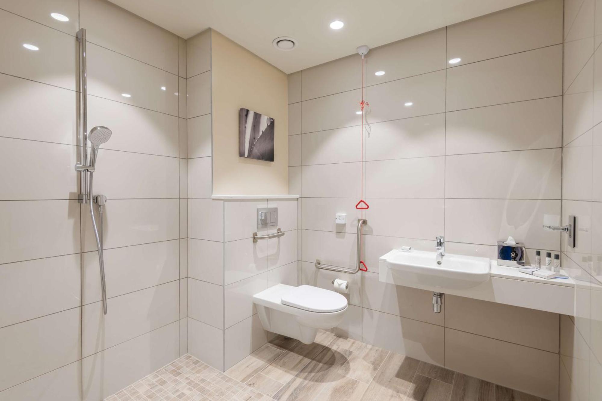 Hilton Garden Inn Windhoek Bagian luar foto